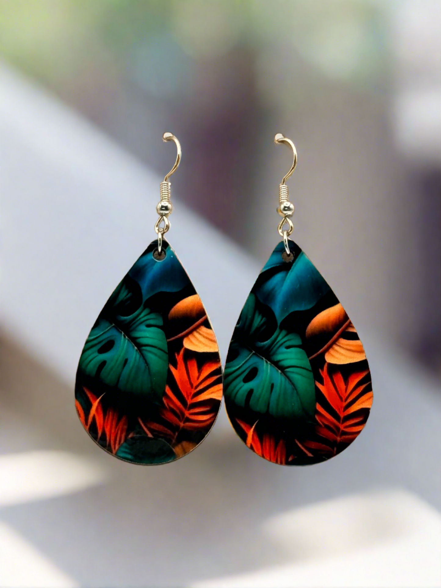 Tropical Chic: Gorgeous Colorful Monstera and Palm Leaf Earrings in Eye-Catching Hues!