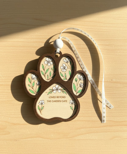 Christmas Pet Memorial Floral Ornament - Customized with your Pets Name